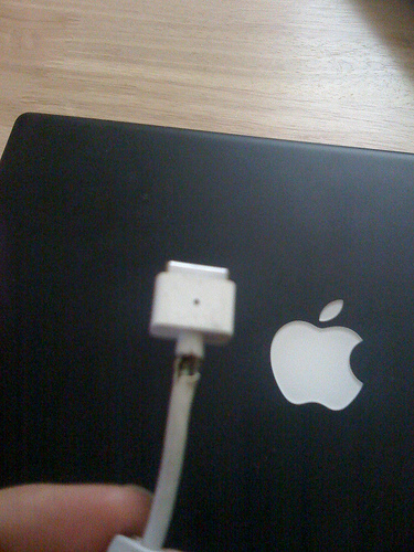 Illustration for article titled The Not-So-Safe Apple MagSafe Gallery